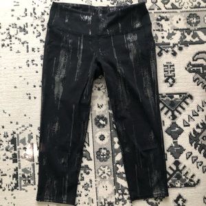 Athletes Legging Crops